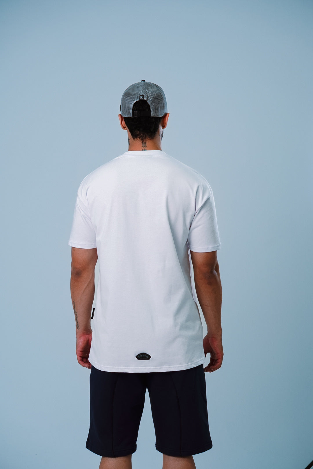 Camiseta BBBLUE Disciples Elemental Insignia-N Blanco