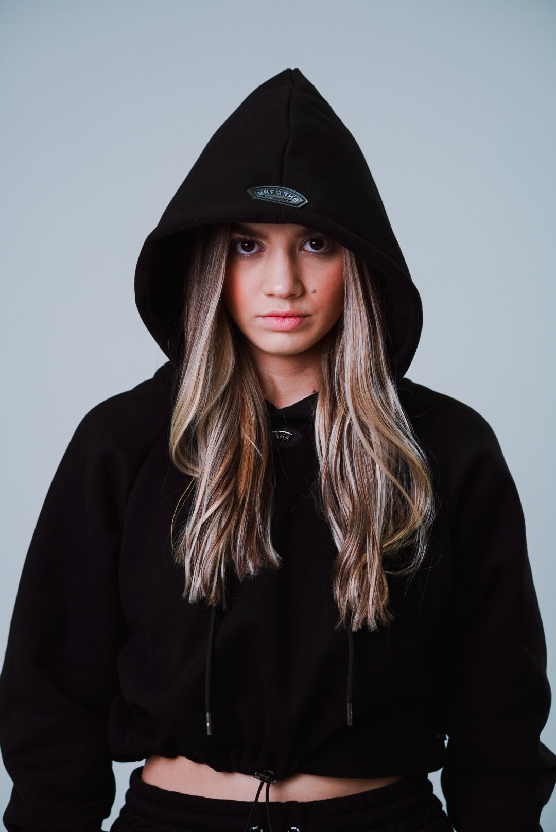 Cropped Hoodie BBBLUE Disciples Insignia-NG Negro